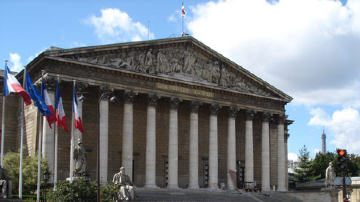 Το Παρίσι υπέρ του ευρωπαϊκού συντονισμού για την ανακεφαλαιοποίηση των τραπεζών